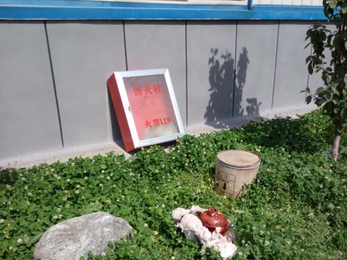 為消防紅線(xiàn)加保險(xiǎn)—公司配齊配全消防器材